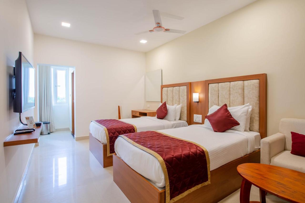 Hotel Bluemoon تيرونيلفيلي المظهر الخارجي الصورة