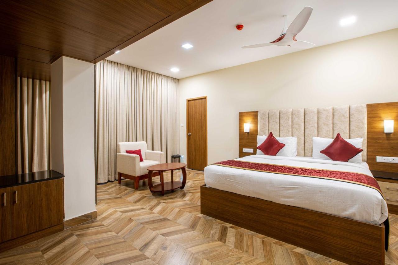 Hotel Bluemoon تيرونيلفيلي المظهر الخارجي الصورة