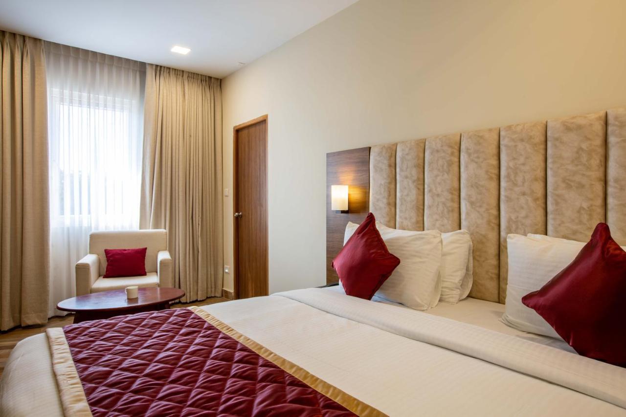 Hotel Bluemoon تيرونيلفيلي المظهر الخارجي الصورة